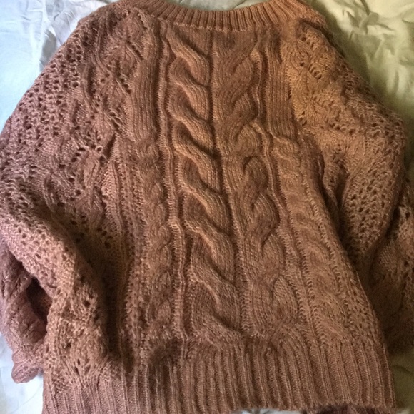 Oversized “Dusty Pink” Knit Sweater - Picture 4 of 5